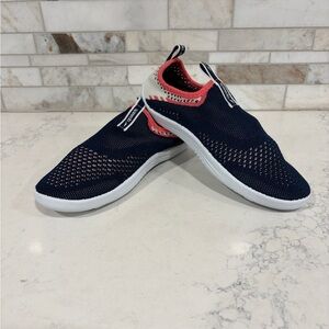 Speedo Women’s Navy and Pink Mesh Water Shoes Size 5-6 Mesh Upper Rubber Sole